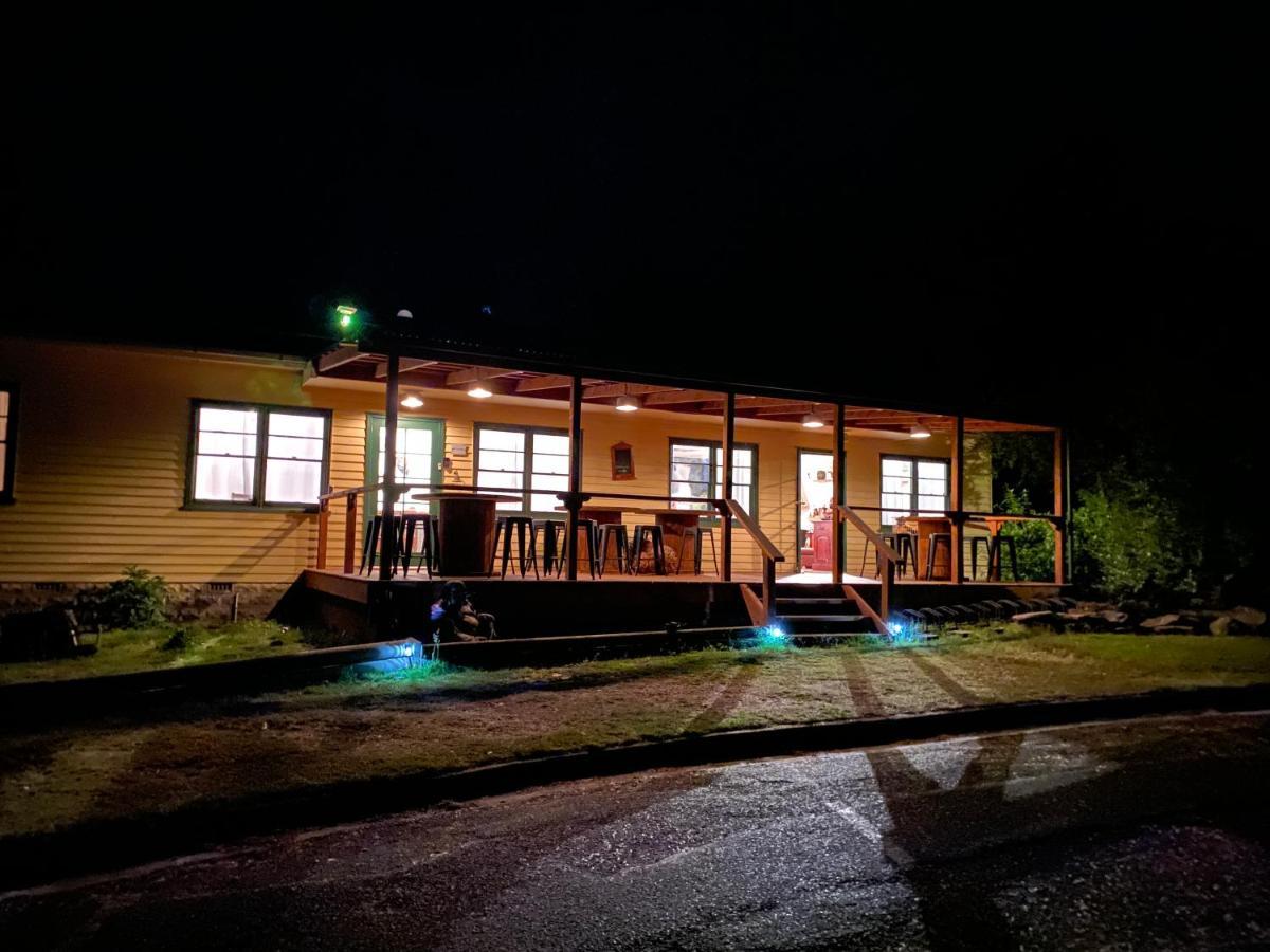 Giants Table And Cottages Maydena Exterior foto