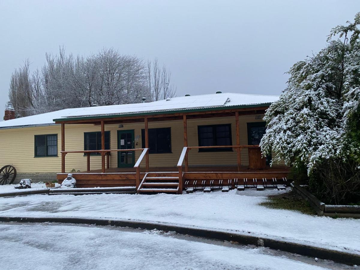 Giants Table And Cottages Maydena Exterior foto